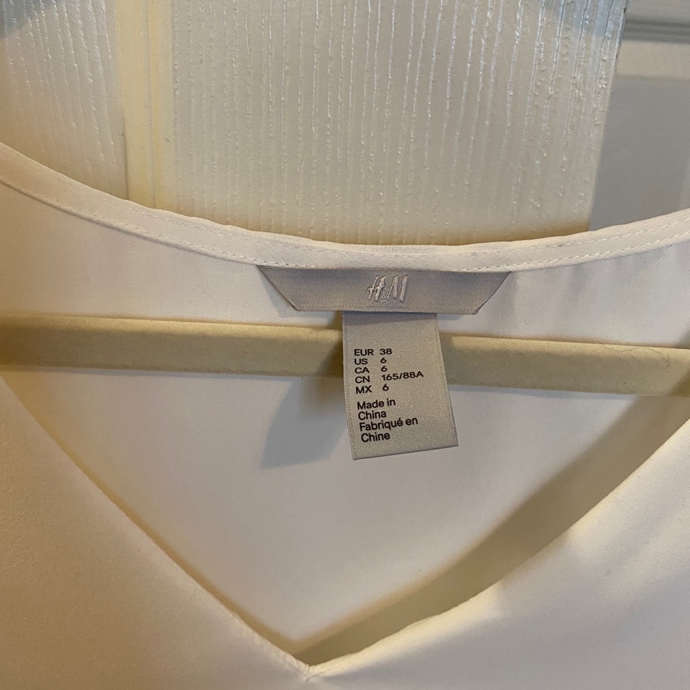 White formal blouse - Picture 2 of 4